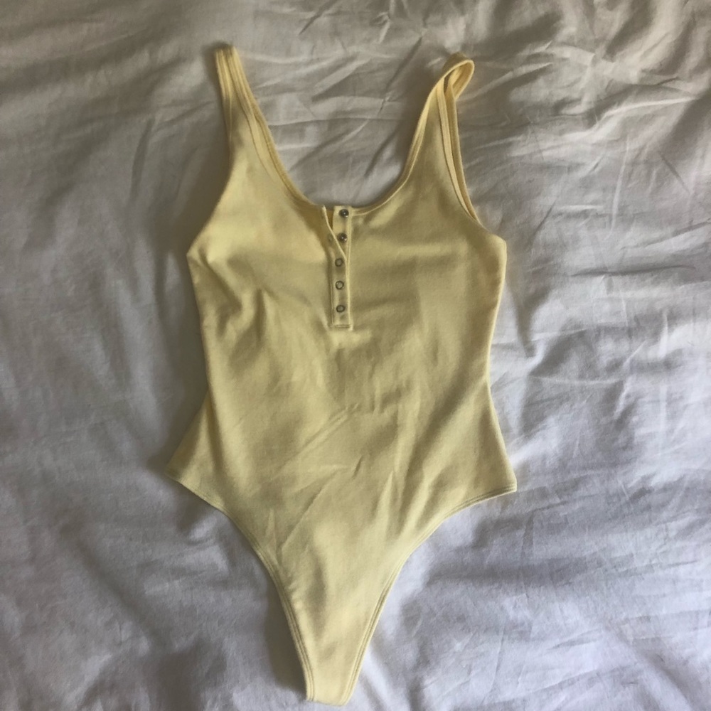 Bodysuit ARITZIA YELLOW SMALL SUNDAY BEST